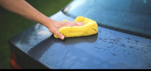 rimuovere i graffi dalla carrozzeria auto