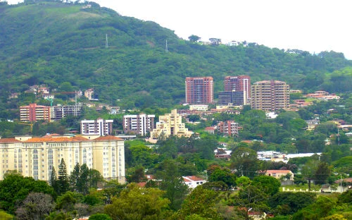 trasferirsi a san jose costarica